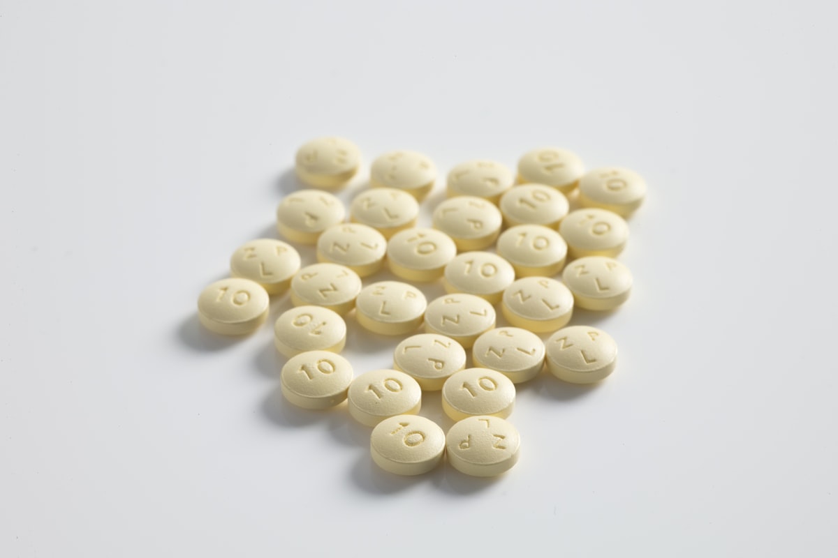 泽妮洱大药房获评区级